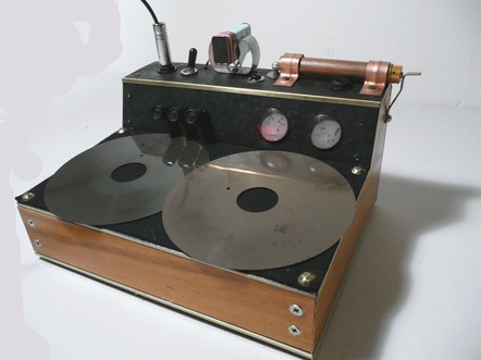 Photo of Magnatron Tape Echo